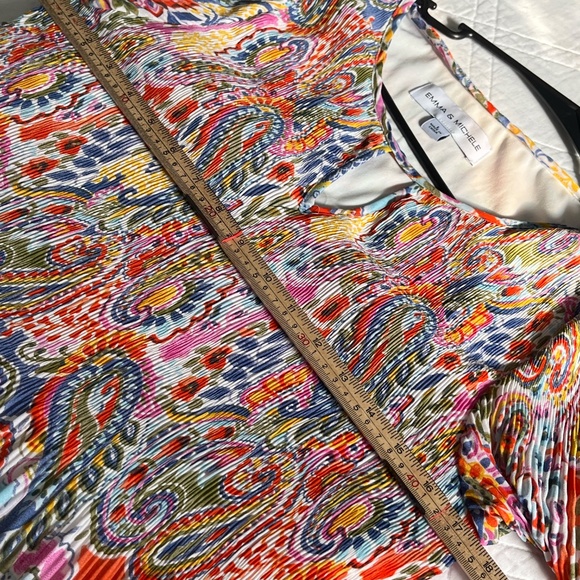 Emma and Michele Bell Sleeve Keyhole Printed Dress Large Knee Length Colorful - Picture 11 of 12